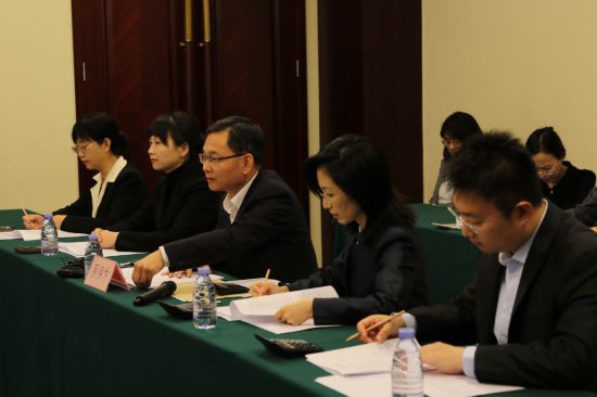 11月20日，2023年國(guó)家醫(yī)保藥品目錄談判現(xiàn)場(chǎng)。新華社記者 彭韻佳 攝