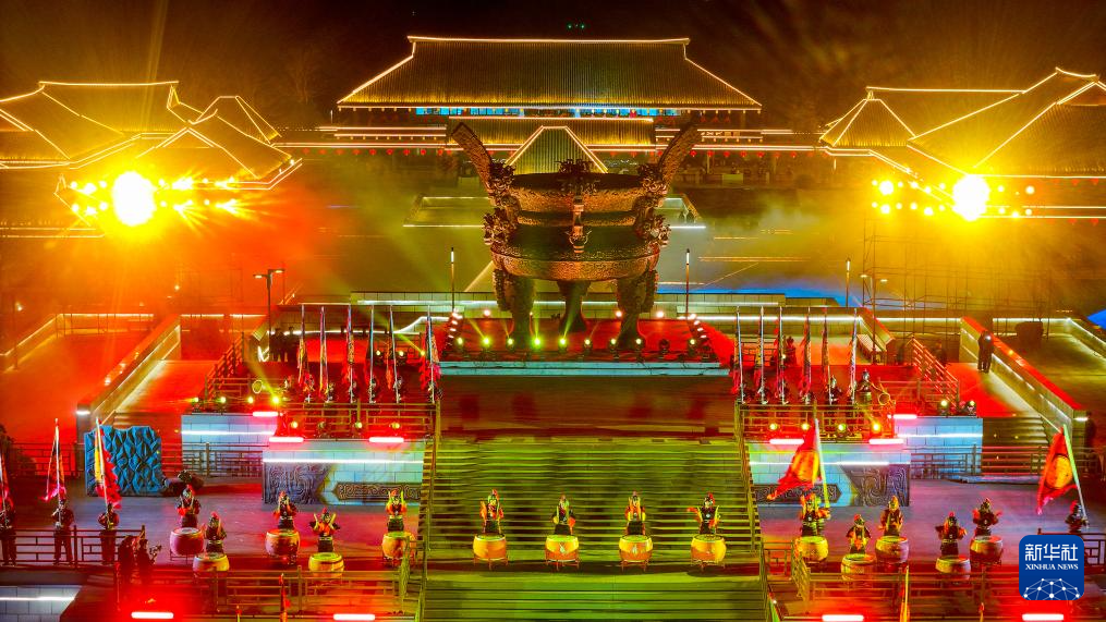 大型文旅項目“荊州十二時辰·楚樂八百年”在湖北荊州首演